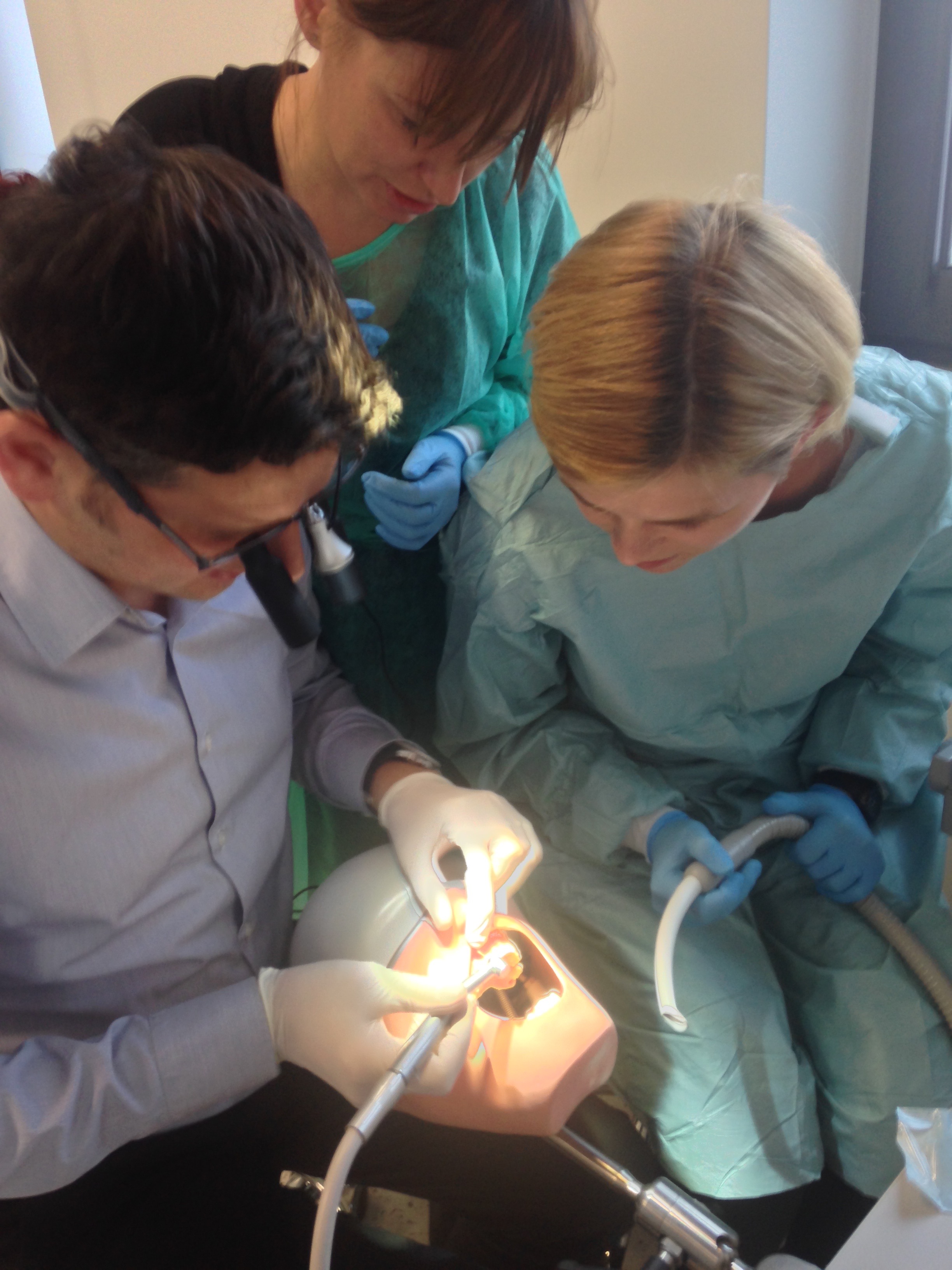 IMG 3840 - Szkolenia – implantologia, protetyka, stomatologia, ortodoncja – Katowice