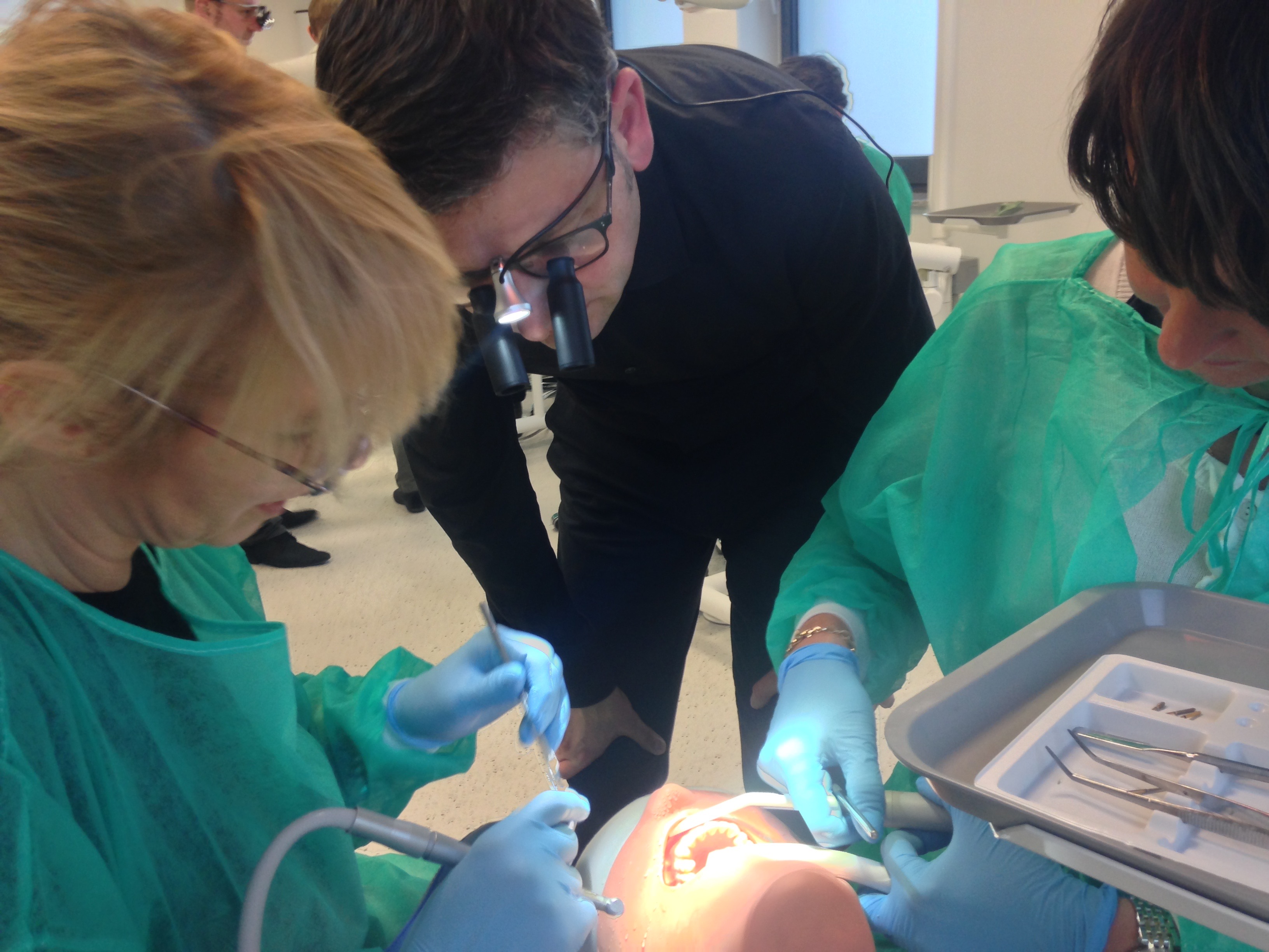 IMG 3844 - Szkolenia – implantologia, protetyka, stomatologia, ortodoncja – Katowice